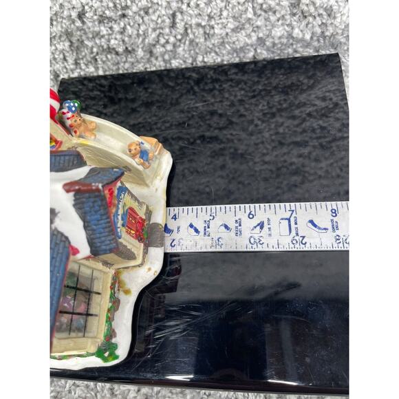 Christmas Winter Victiorian Series Lighted Building Toy Shop Power Cord 6"X6.5" - Picture 9 of 11